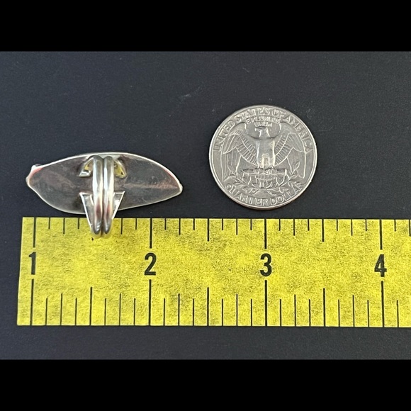 Vintage Native American Sterling Silver Turquoise Ring - Picture 11 of 11